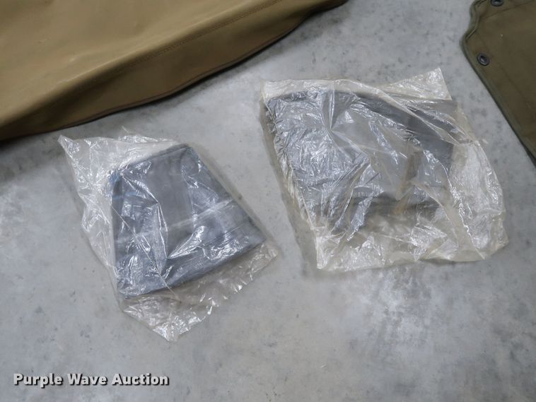 image for item KQ9829 1953 Willy's Jeep M38A1  SUV