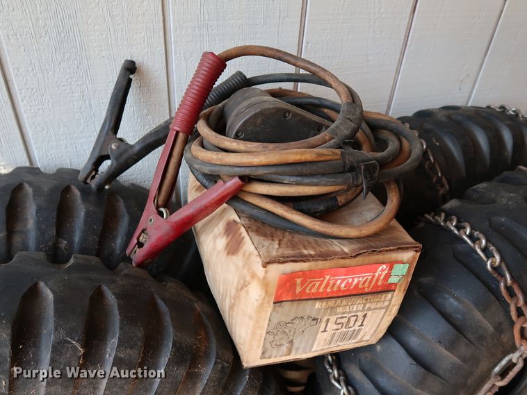 image for item KQ9829 1953 Willy's Jeep M38A1  SUV