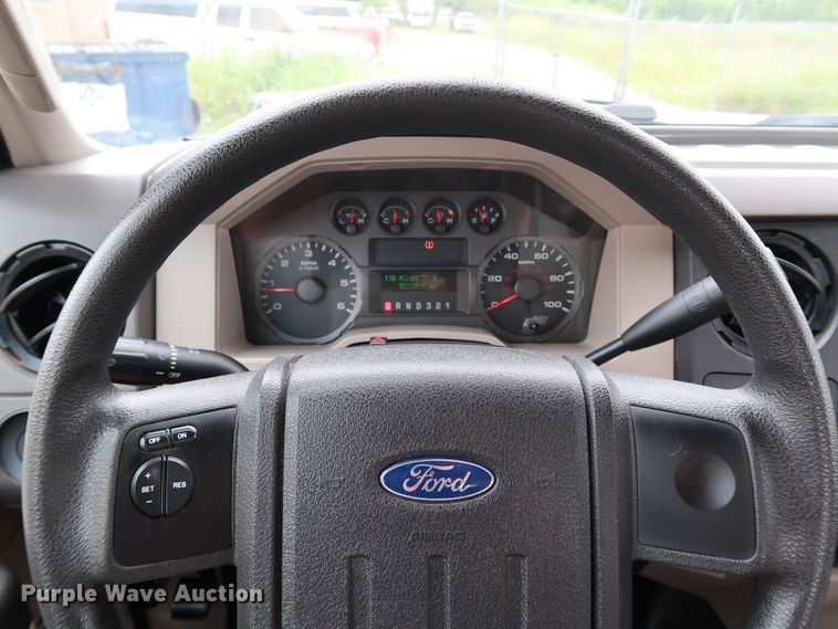 image for item KQ9832 2008 Ford F250  Super Duty XL  SuperCab pickup truck