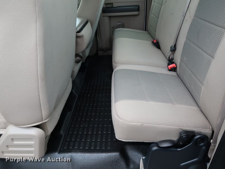 image for item KQ9832 2008 Ford F250  Super Duty XL  SuperCab pickup truck