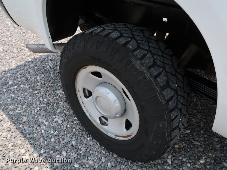 image for item KQ9832 2008 Ford F250  Super Duty XL  SuperCab pickup truck