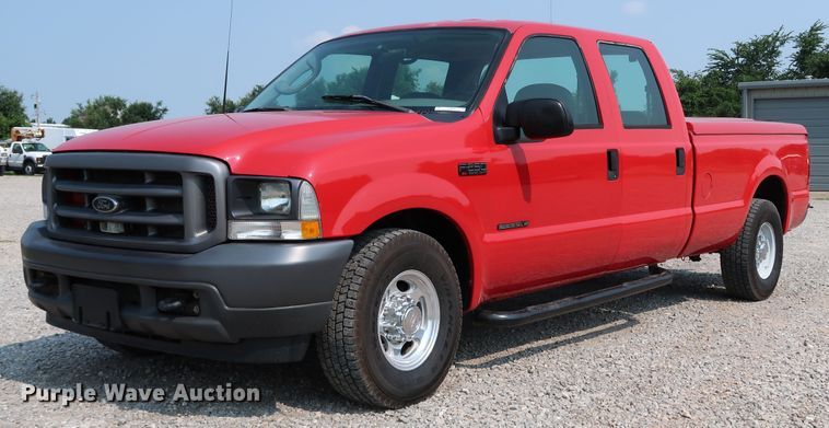 image for item KQ9840 2003 Ford F250  Super Duty XL  Crew Cab pickup truck