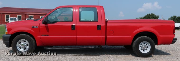 image for item KQ9840 2003 Ford F250  Super Duty XL  Crew Cab pickup truck