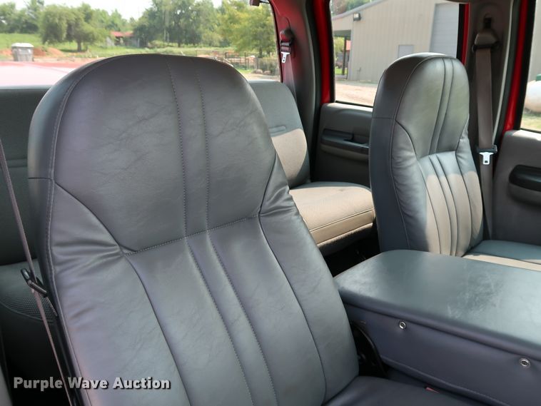 image for item KQ9840 2003 Ford F250  Super Duty XL  Crew Cab pickup truck