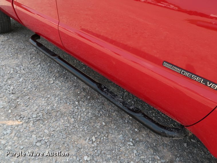 image for item KQ9840 2003 Ford F250  Super Duty XL  Crew Cab pickup truck