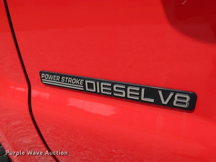 image for item KQ9840 2003 Ford F250  Super Duty XL  Crew Cab pickup truck