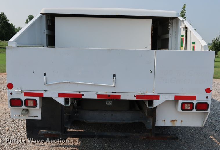 image for item KQ9842 2011 Ford E450 Super Duty  utility van with sprayer