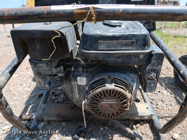 image for item KQ9857 (3) generators