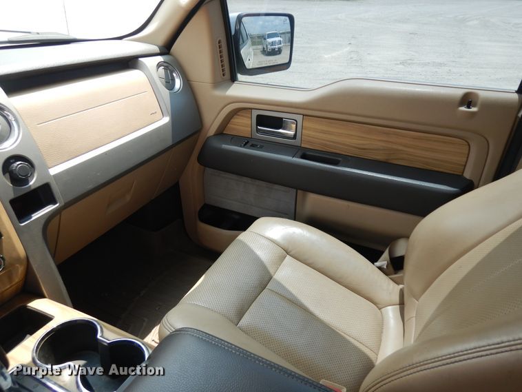 image for item KU9428 2011 Ford F150 Lariat  SuperCrew pickup truck