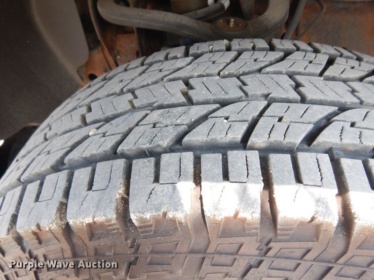 image for item KU9432 2011 Ford F150 XLT  SuperCrew pickup truck