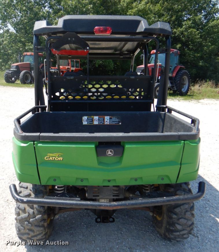 image for item KW9915 2011 John Deere XUV550 S4  utility vehicle