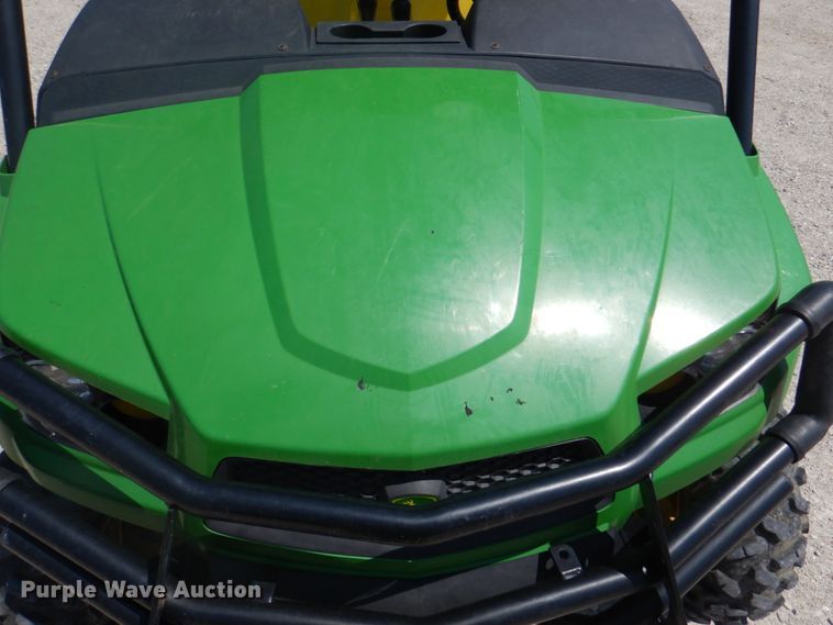 image for item KW9915 2011 John Deere XUV550 S4  utility vehicle