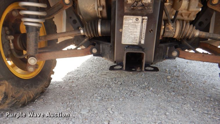 image for item KW9915 2011 John Deere XUV550 S4  utility vehicle