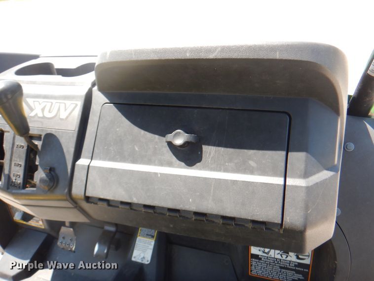 image for item KW9915 2011 John Deere XUV550 S4  utility vehicle