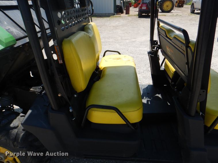 image for item KW9915 2011 John Deere XUV550 S4  utility vehicle