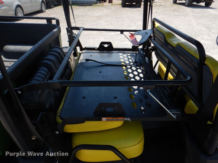 image for item KW9915 2011 John Deere XUV550 S4  utility vehicle