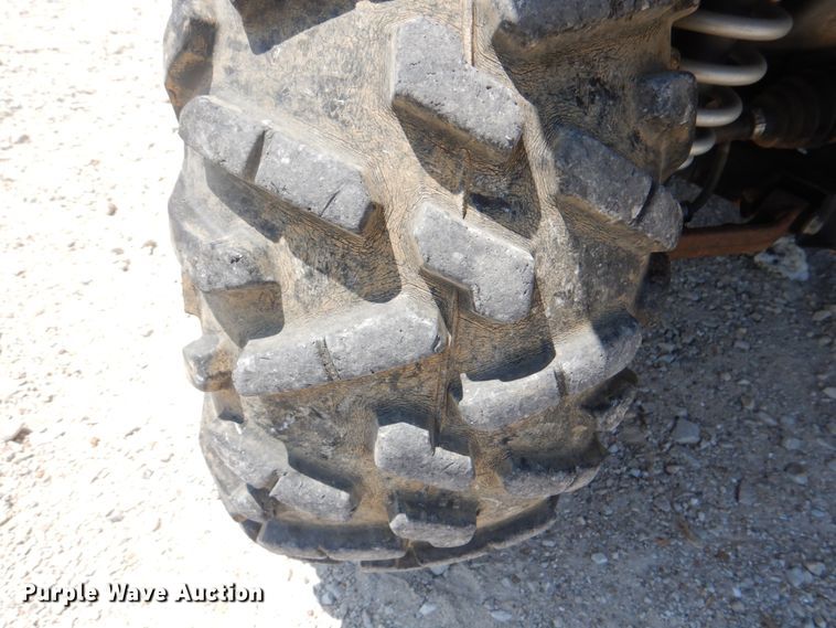 image for item KW9915 2011 John Deere XUV550 S4  utility vehicle