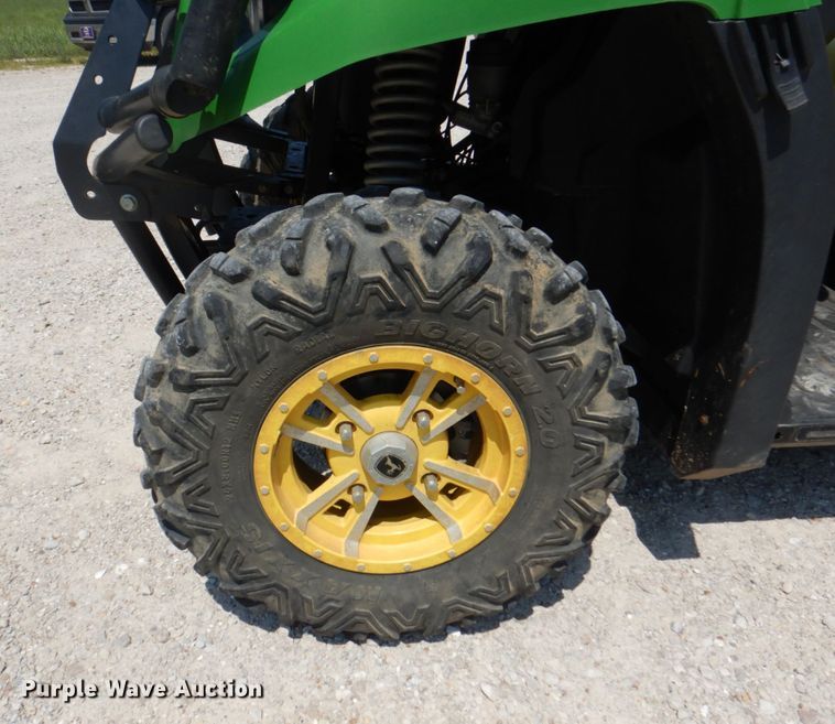 image for item KW9915 2011 John Deere XUV550 S4  utility vehicle