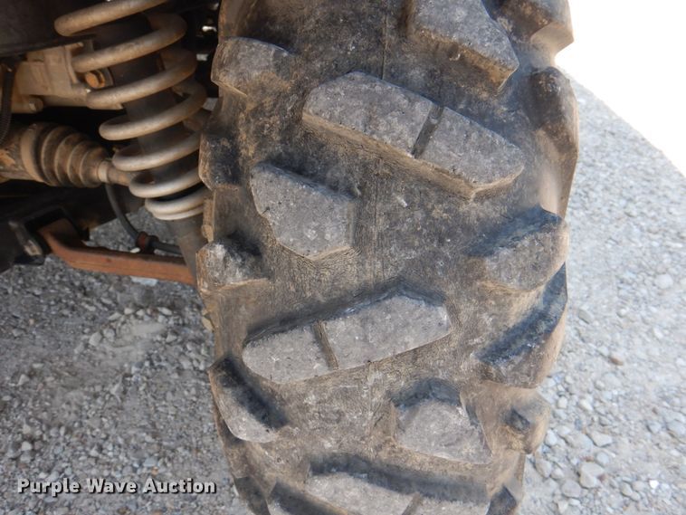 image for item KW9915 2011 John Deere XUV550 S4  utility vehicle