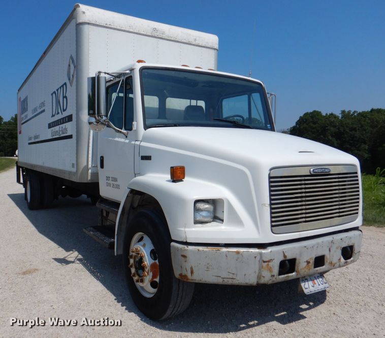 image for item KW9916 1996 Freightliner FL70  box truck