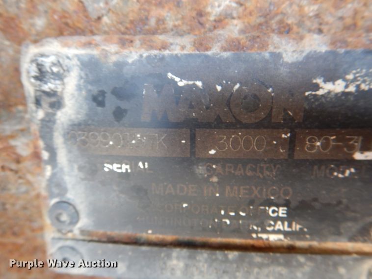 image for item KW9916 1996 Freightliner FL70  box truck