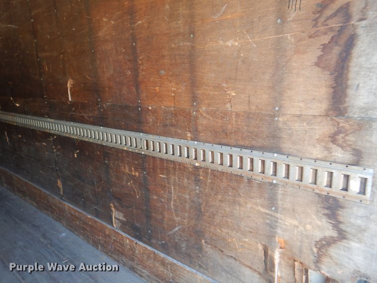 image for item KW9916 1996 Freightliner FL70  box truck