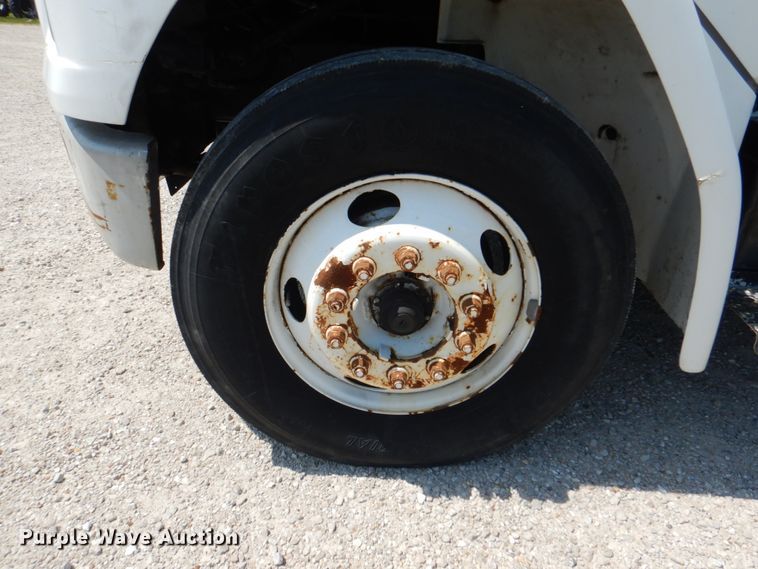 image for item KW9916 1996 Freightliner FL70  box truck