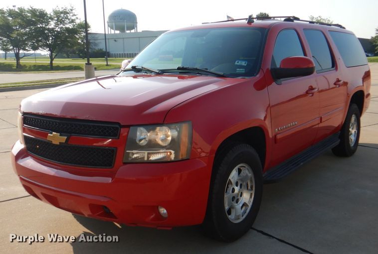 image for item KW9917 2007 Chevrolet Suburban LT  SUV