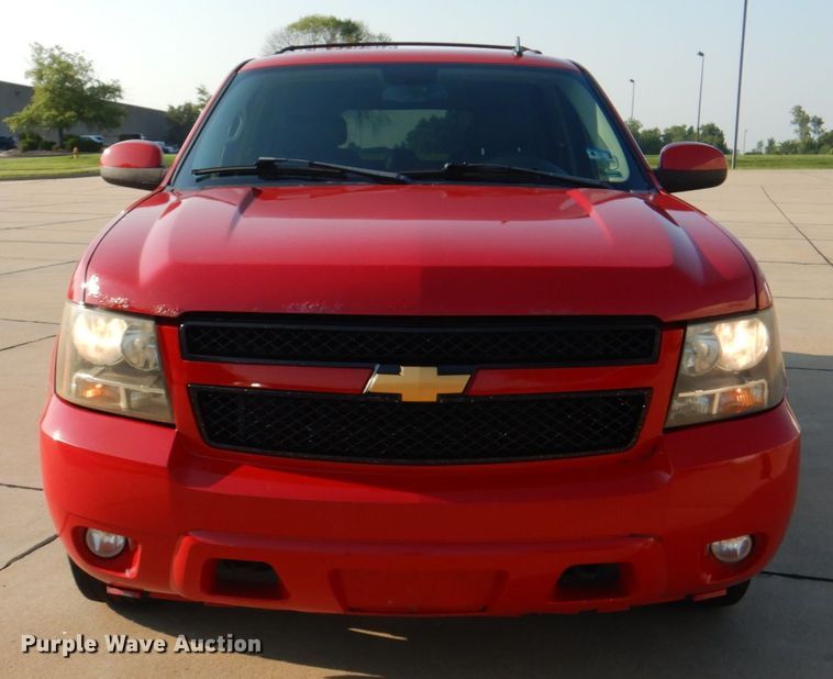 image for item KW9917 2007 Chevrolet Suburban LT  SUV