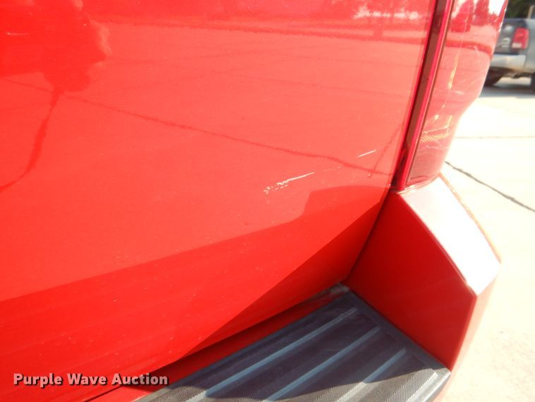 image for item KW9917 2007 Chevrolet Suburban LT  SUV