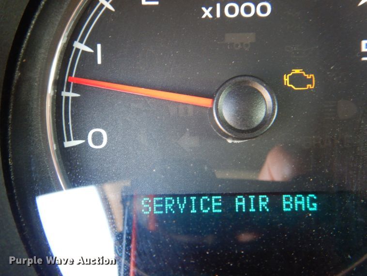 image for item KW9917 2007 Chevrolet Suburban LT  SUV