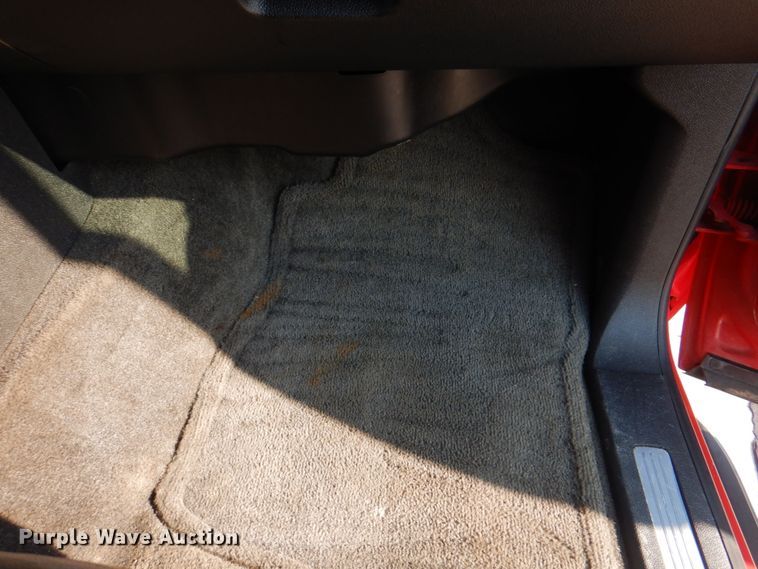 image for item KW9917 2007 Chevrolet Suburban LT  SUV