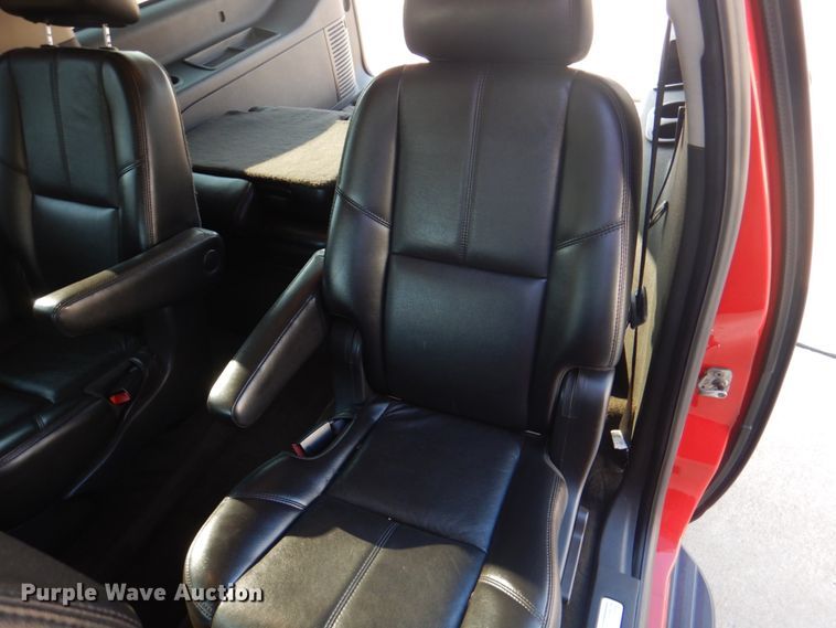 image for item KW9917 2007 Chevrolet Suburban LT  SUV