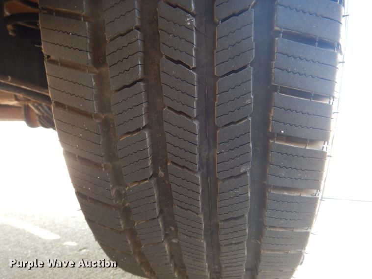 image for item KW9917 2007 Chevrolet Suburban LT  SUV