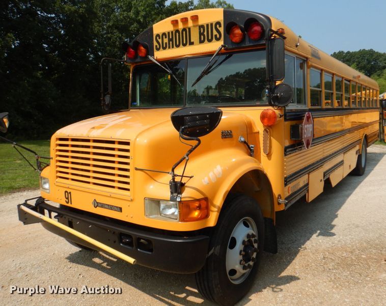image for item KW9942 1999 International 3800  school bus