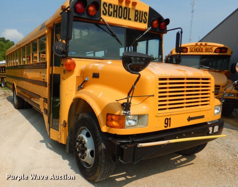 image for item KW9942 1999 International 3800  school bus