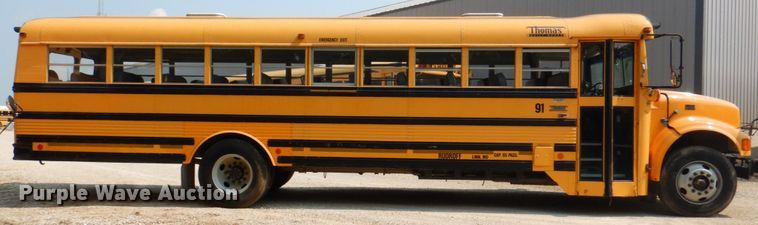 image for item KW9942 1999 International 3800  school bus
