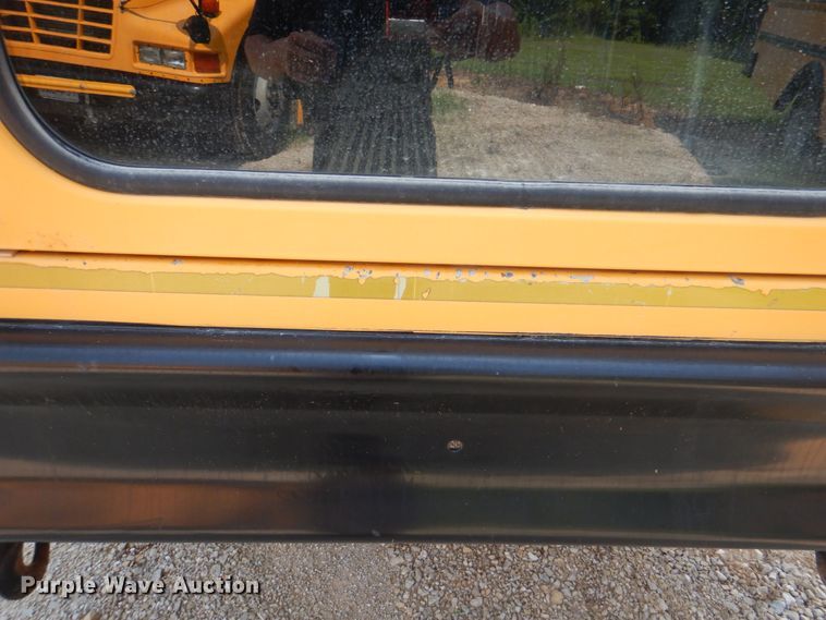 image for item KW9942 1999 International 3800  school bus