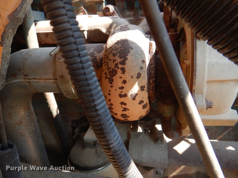 image for item KW9942 1999 International 3800  school bus