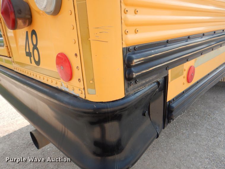 image for item KW9943 1999 Freightliner Thomas Built  school bus