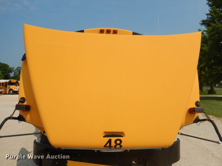 image for item KW9943 1999 Freightliner Thomas Built  school bus