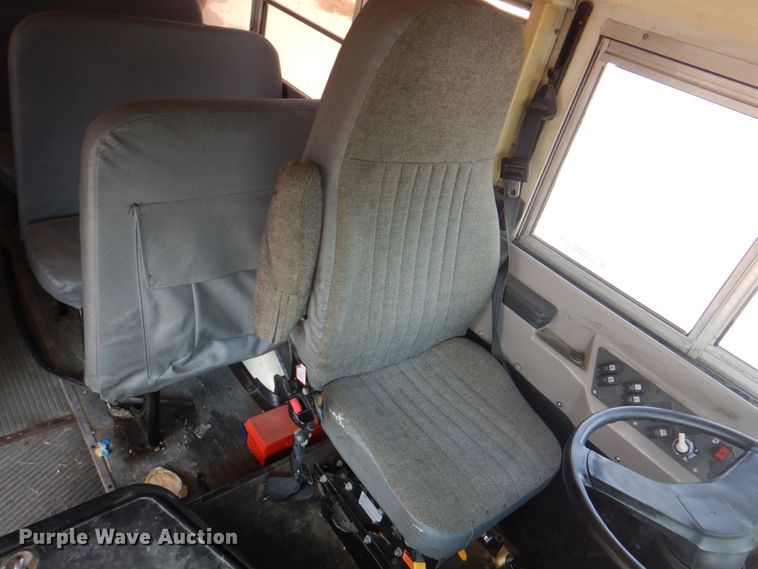 image for item KW9944 2005 International FE300  school bus