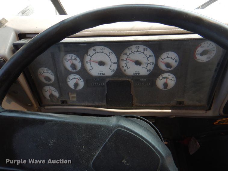 image for item KW9944 2005 International FE300  school bus