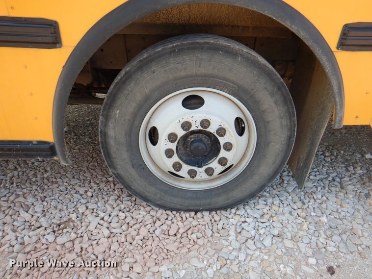 image for item KW9944 2005 International FE300  school bus