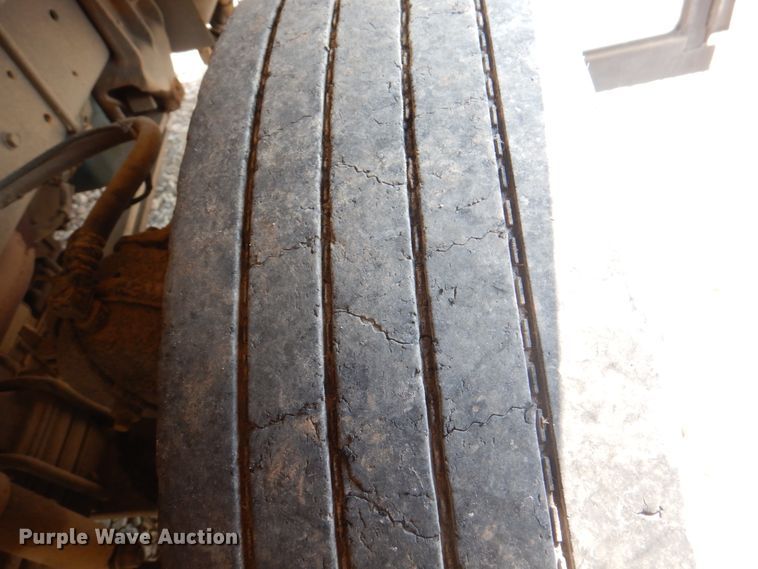 image for item KW9944 2005 International FE300  school bus