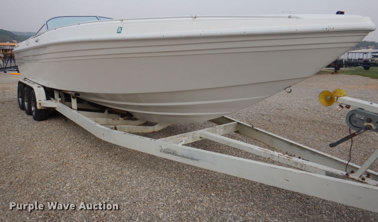 image for item KW9945 1995 Check Mate Convincor  boat