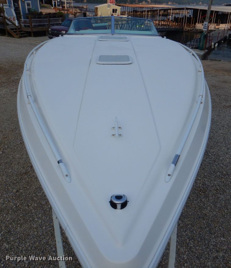 image for item KW9945 1995 Check Mate Convincor  boat