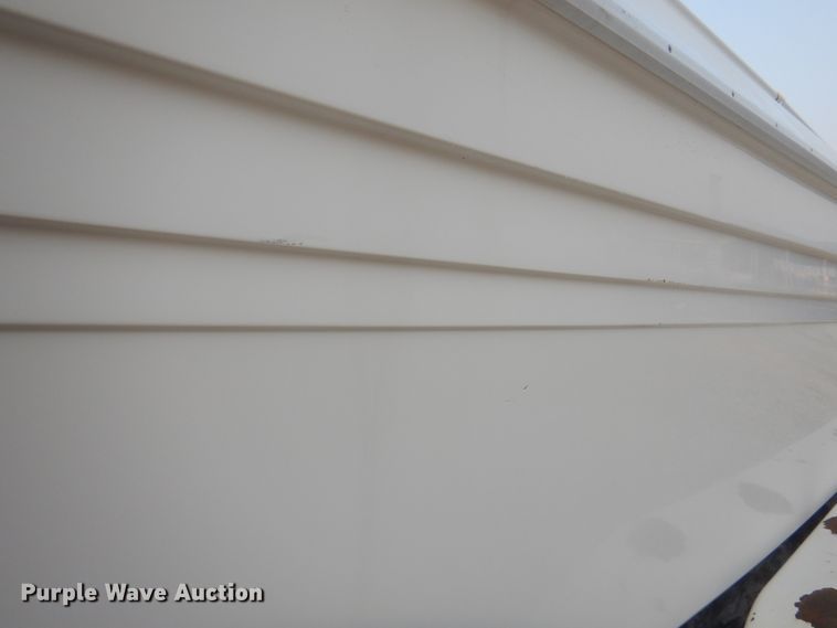 image for item KW9945 1995 Check Mate Convincor  boat