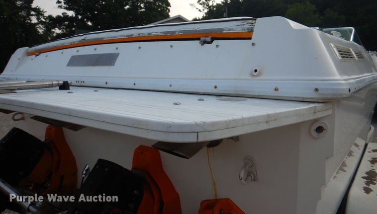 image for item KW9945 1995 Check Mate Convincor  boat