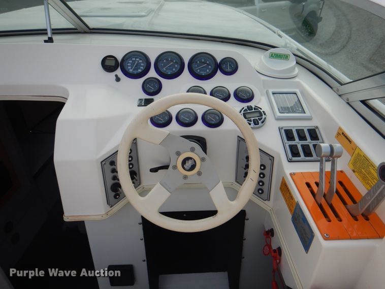 image for item KW9945 1995 Check Mate Convincor  boat